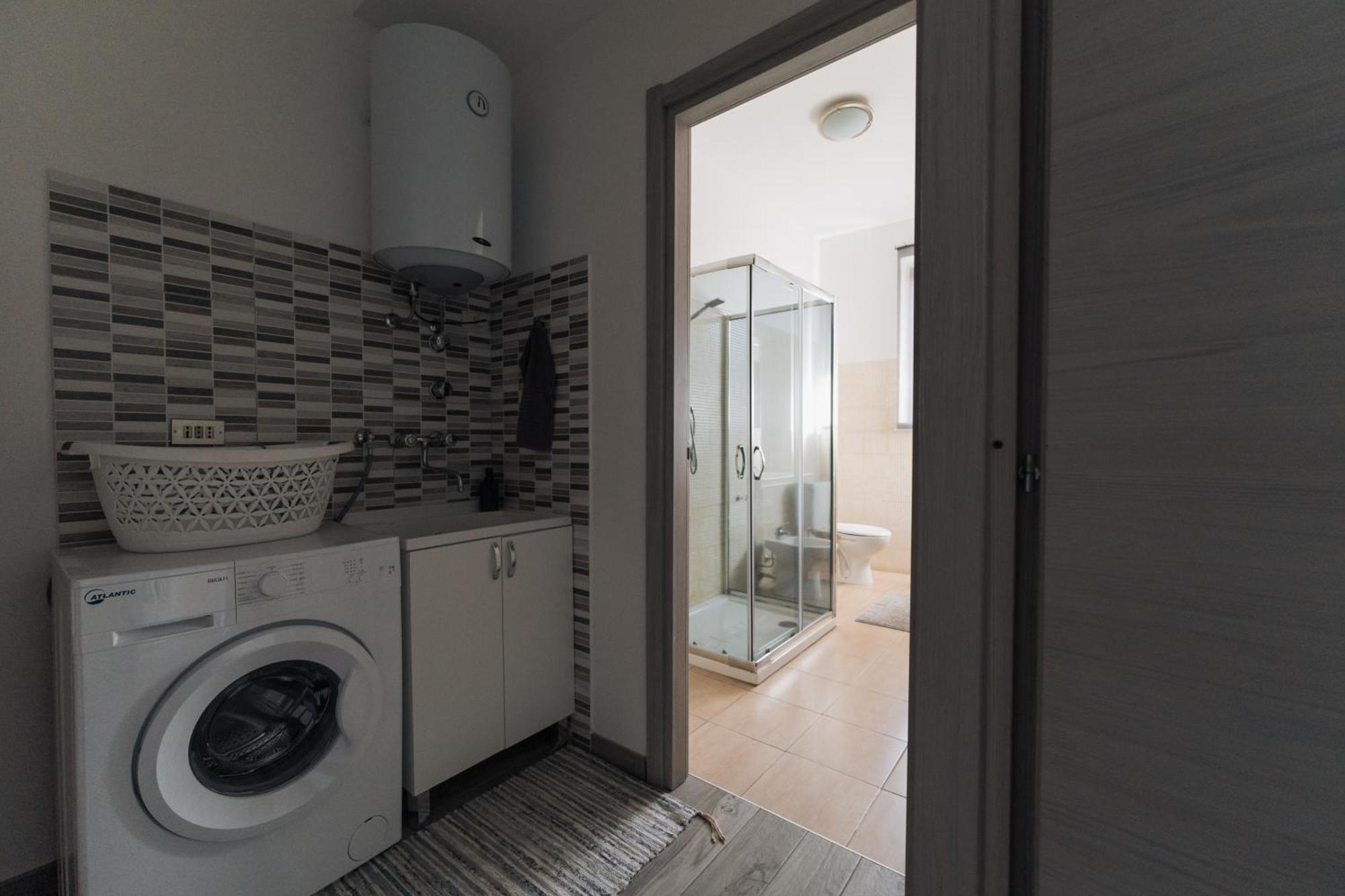 Grey'S Apartment カターニア エクステリア 写真